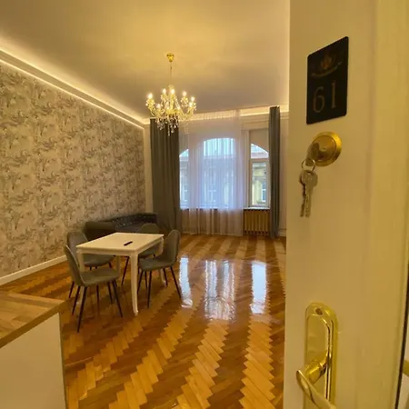 Apartamento Royal