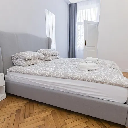 Apartamento Royal