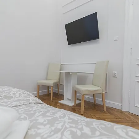 Royal Apartment
