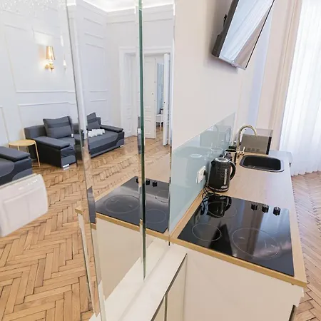 Royal Apartment