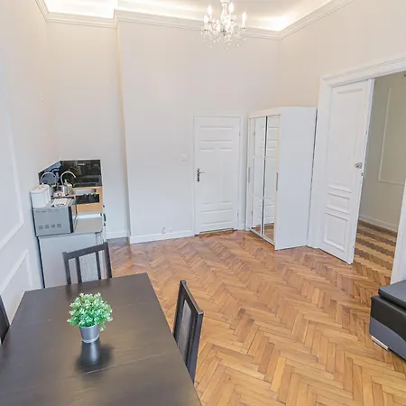Apartment Royal *