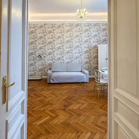 Apartamento Royal
