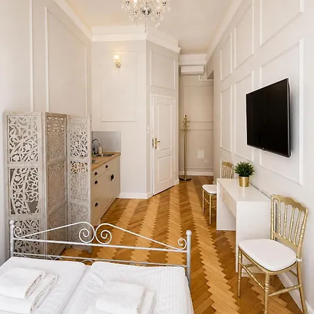 Royal * Cracovia