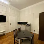 Royal Апартаменты *